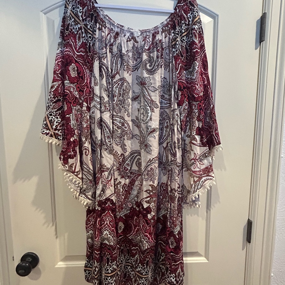 Boho Off-Shoulder Paisley Tunic Dress - Burgundy & Cream